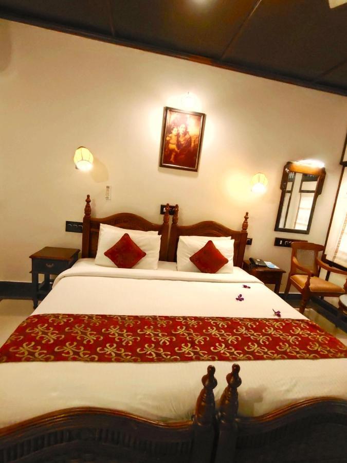 सहारा The Travancore Heritage 4*